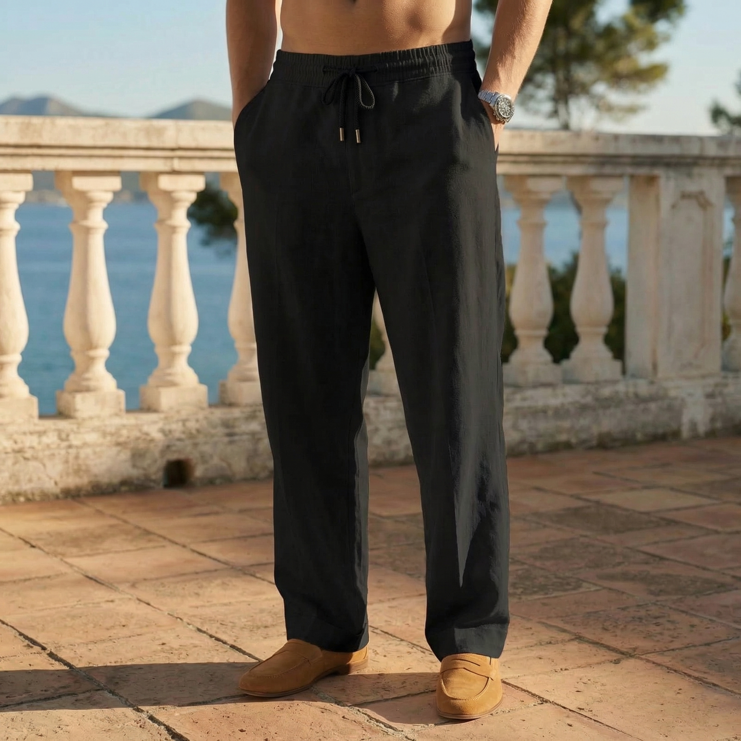 Eleganti pantaloni da spiaggia in lino