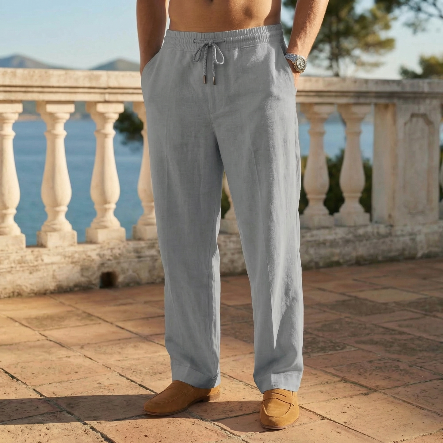 Eleganti pantaloni da spiaggia in lino