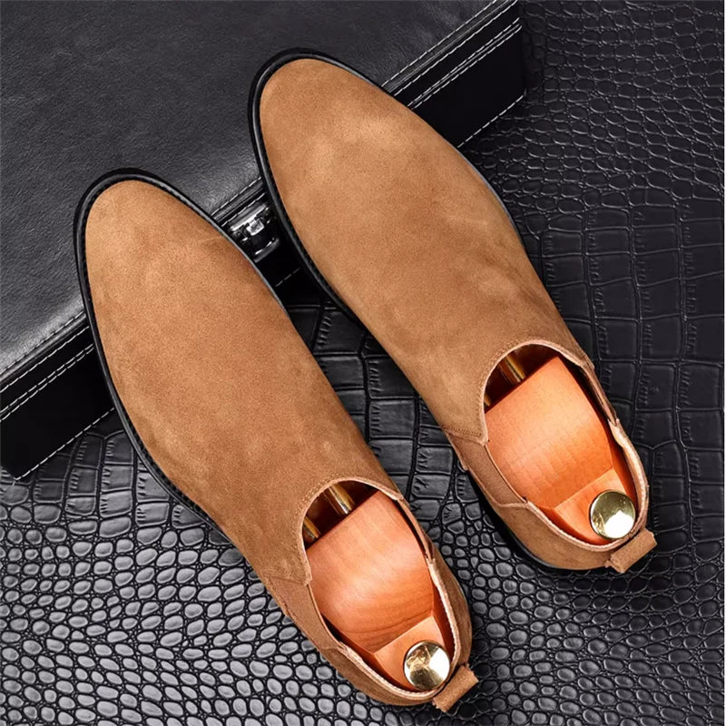 Bottes Chelsea élégantes en daim