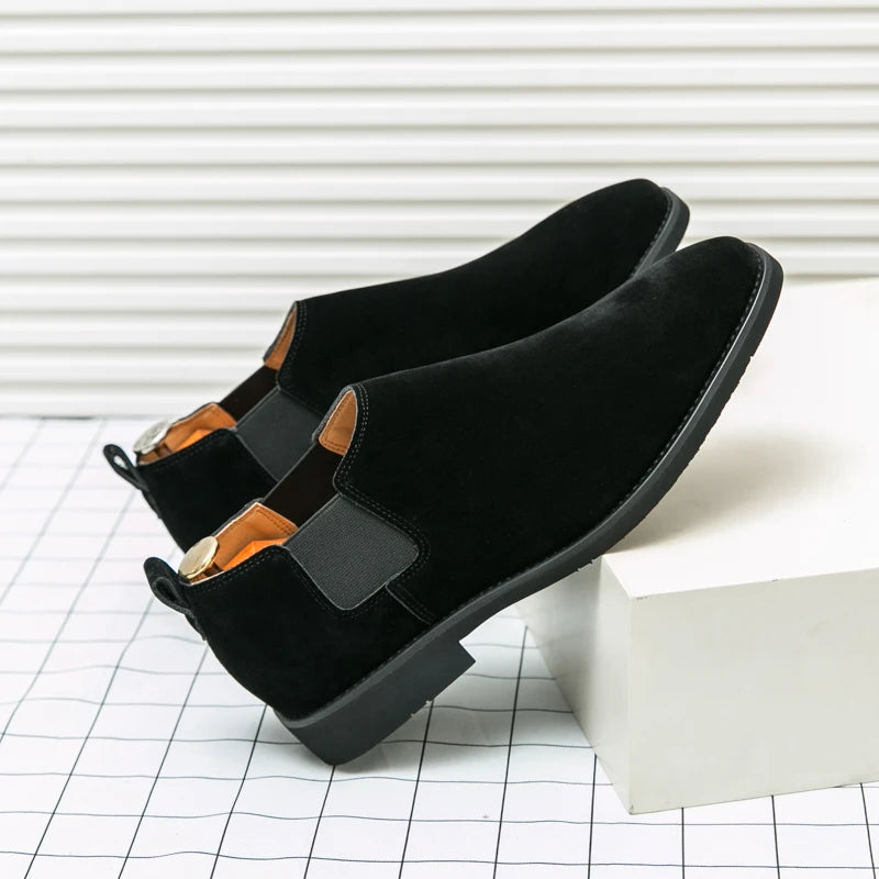 Chaussures élégantes en daim à l'anglaise