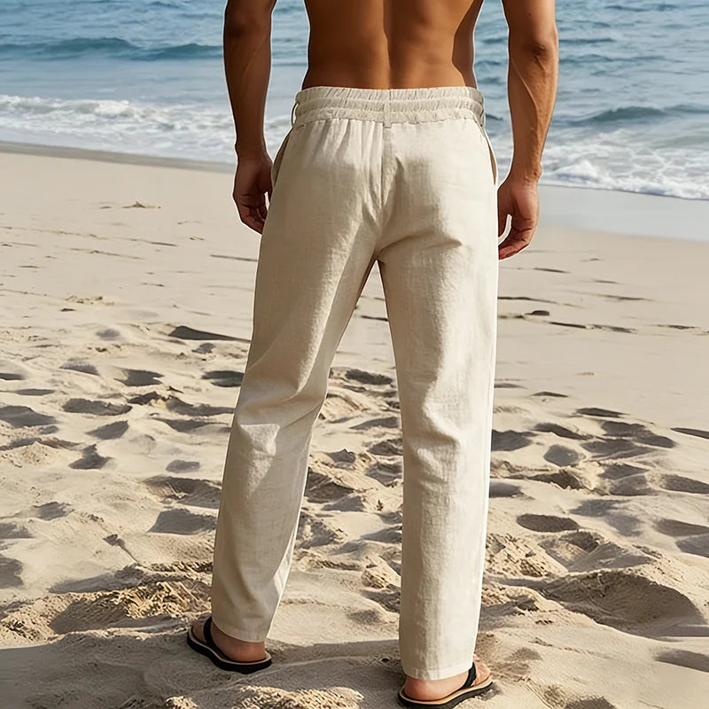 Eleganti pantaloni da spiaggia in lino