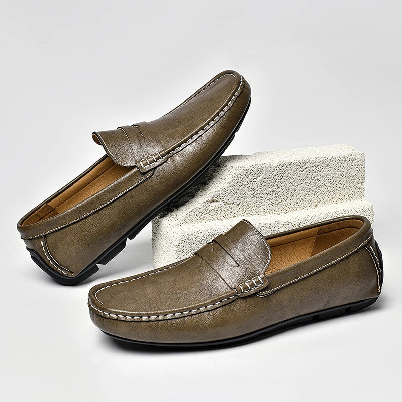 Mocassins bateau en cuir chic