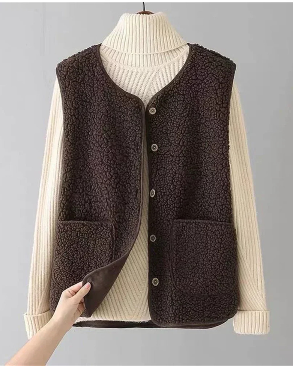 Elegant Women's Cardigan