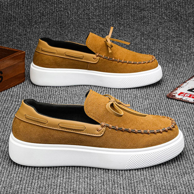 Chaussures élégantes en daim