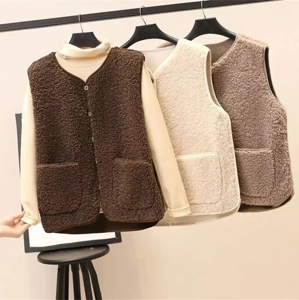 Elegant Women's Cardigan