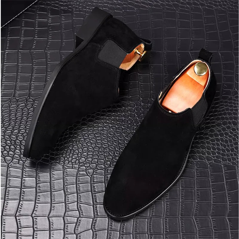 Bottes Chelsea élégantes en daim