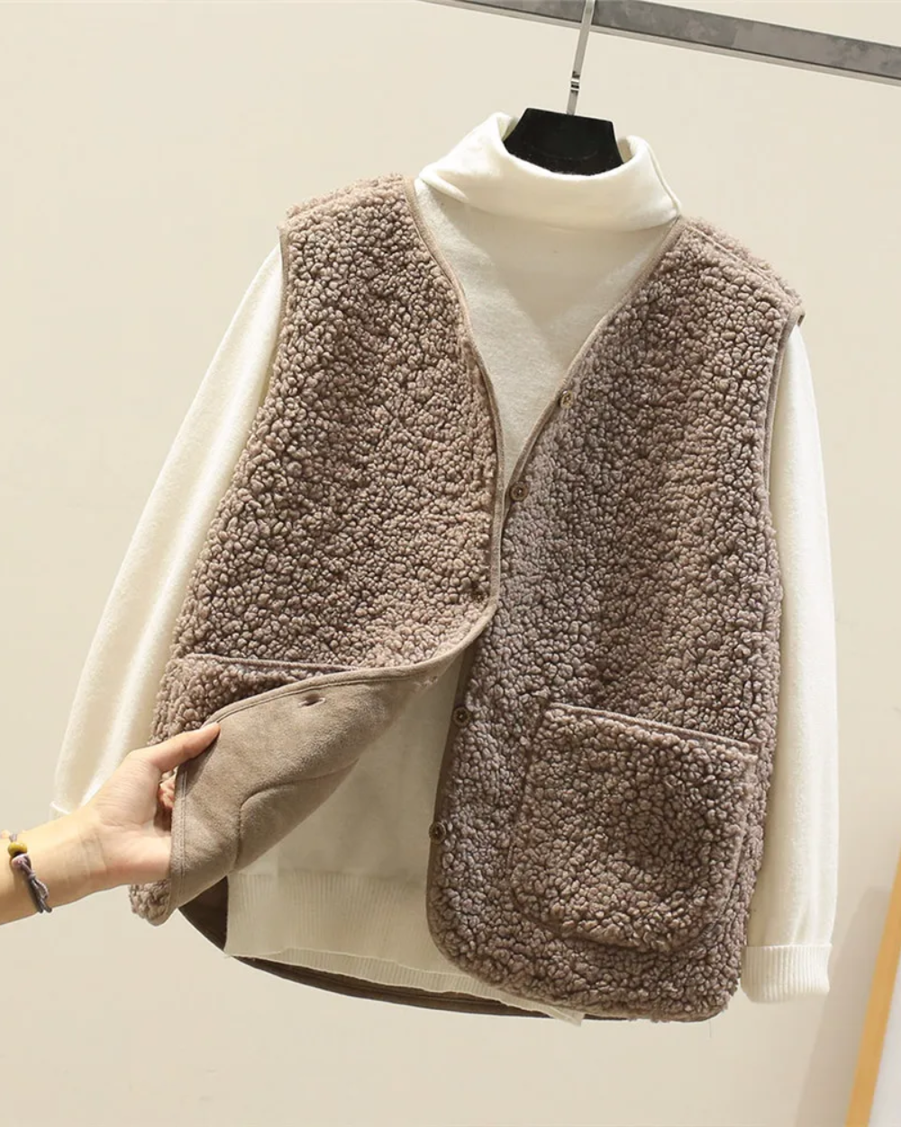 Elegant Women's Cardigan