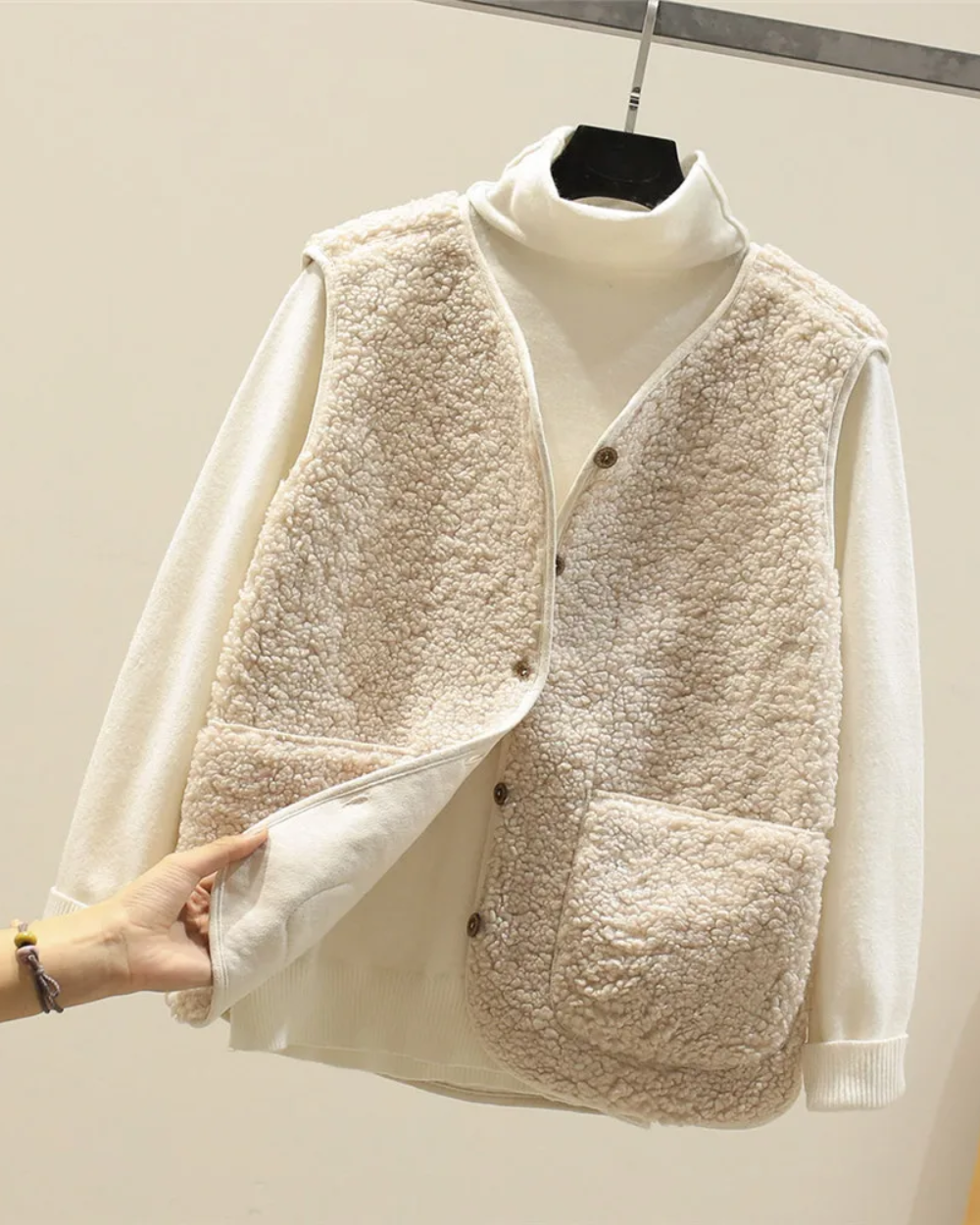 Elegant Women's Cardigan