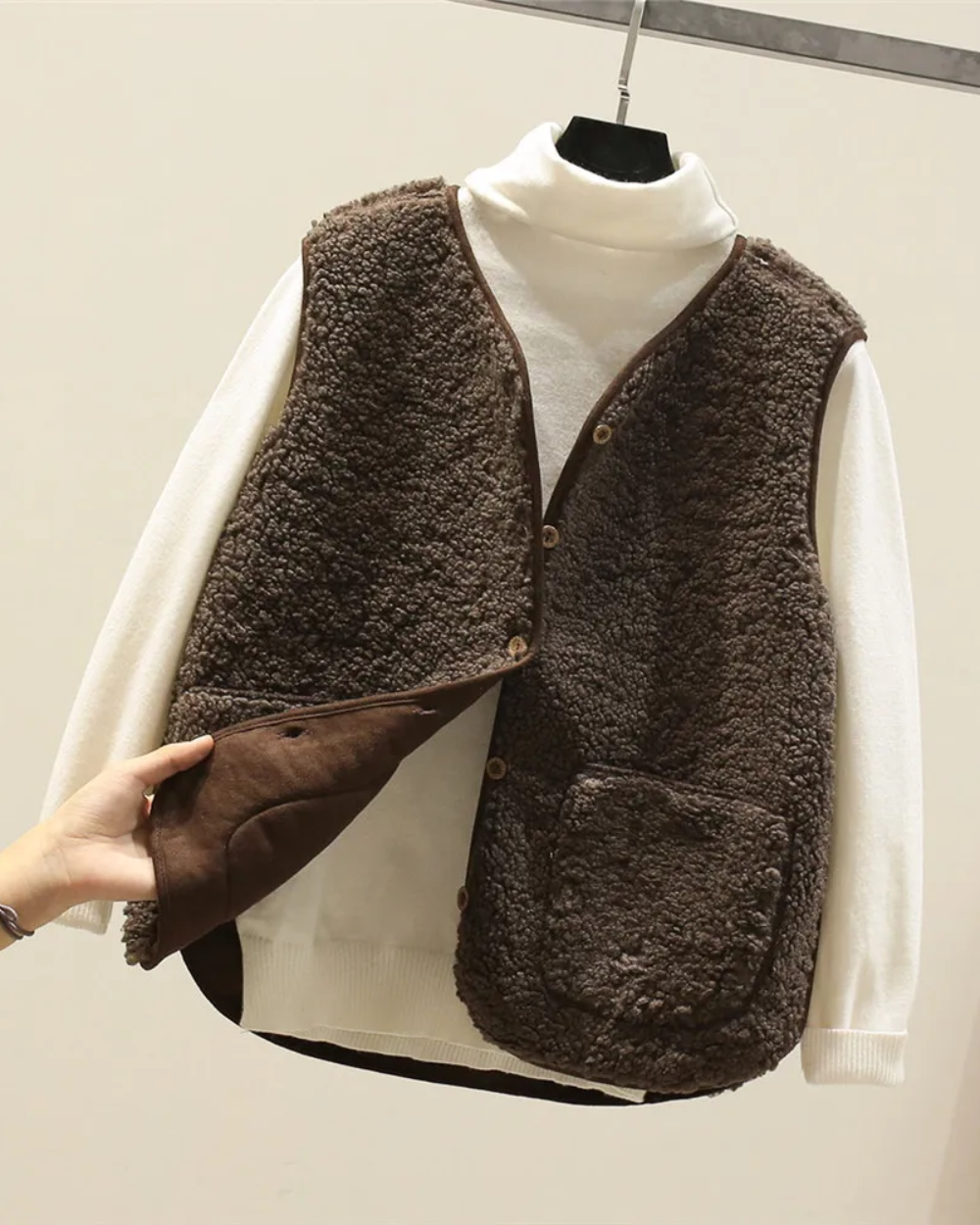 Elegant Women's Cardigan