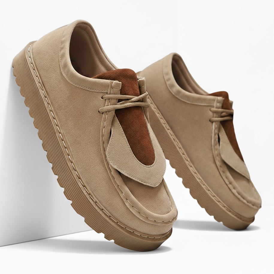 Sapatos elegantes de camurça