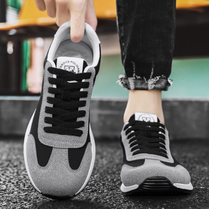 Sapatos retro elegantes