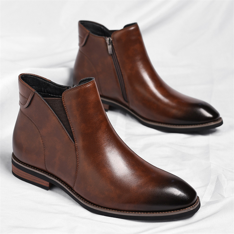 Elegant Leather Chelsea Boots