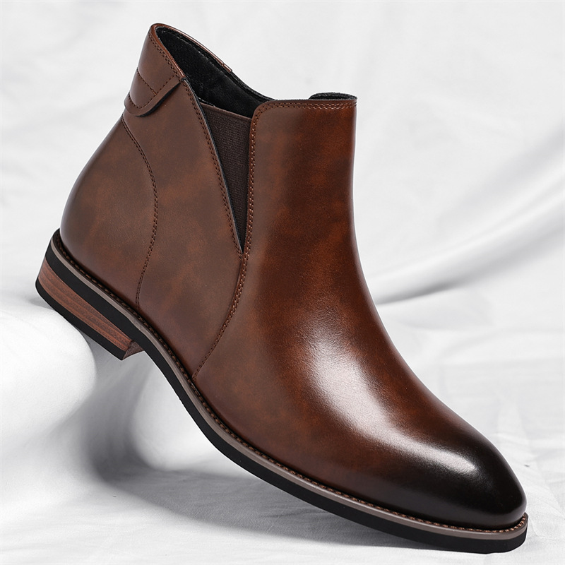 Elegant Leather Chelsea Boots