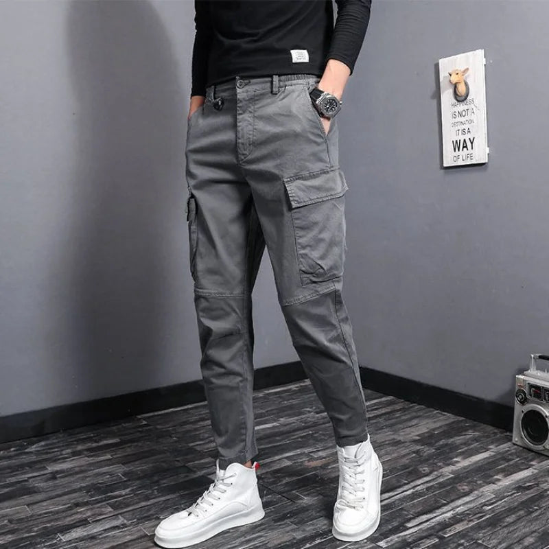 Eleganti pantaloni cargo da uomo