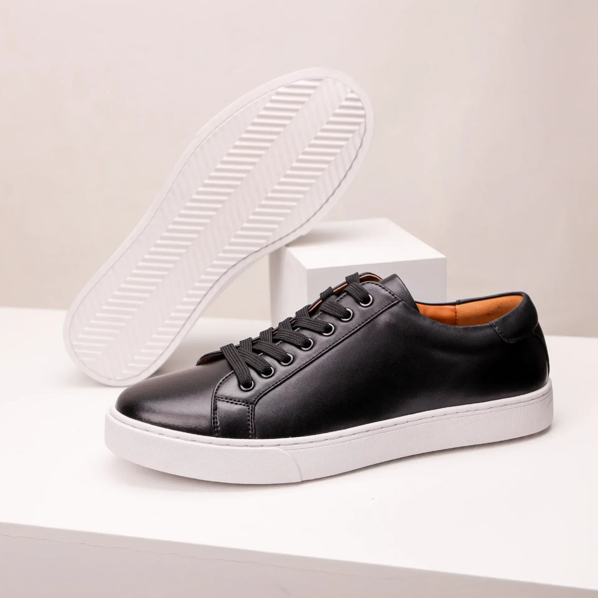 Are On sneakers vegan or leather-free? Are On sneakers vegan or leather-free?