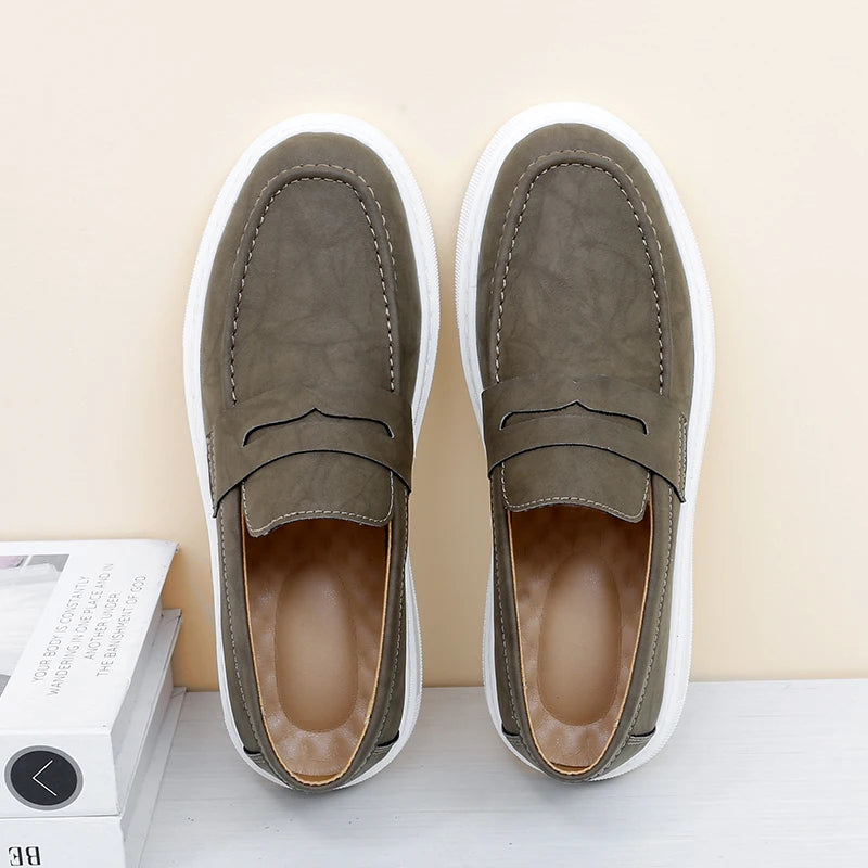 Sapatos sem atacadores respiráveis