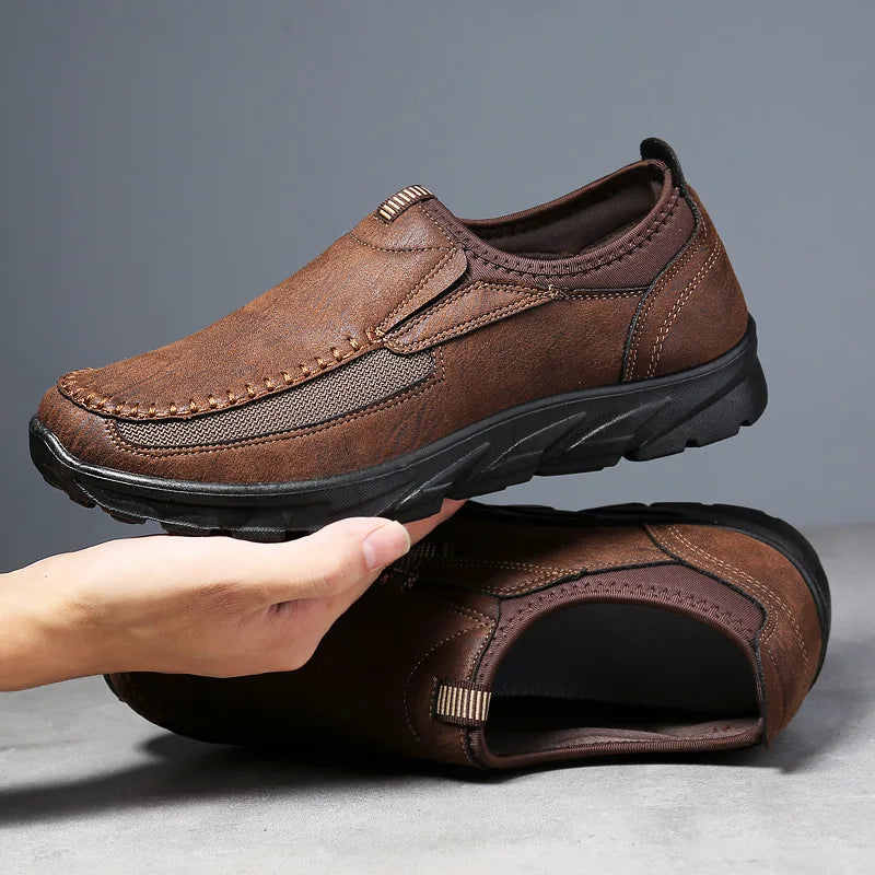 Chaussures décontractées en cuir à enfiler