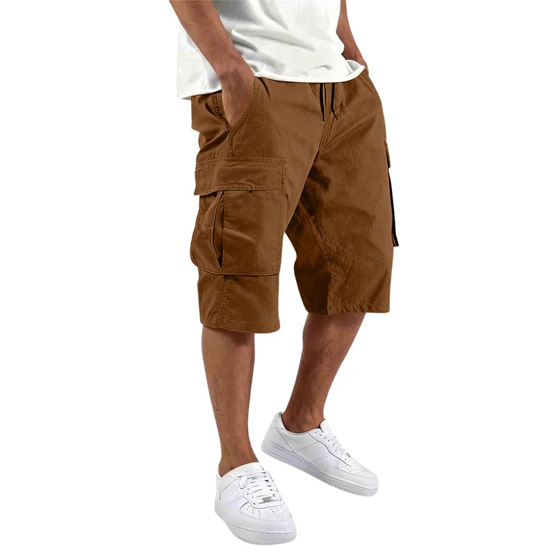 Short élégant à multiples poches