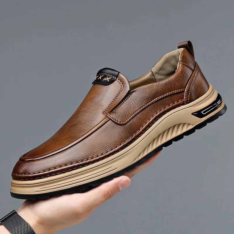 Chaussures de marche élégantes en cuir