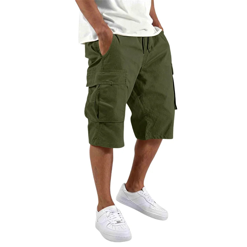 Short élégant à multiples poches