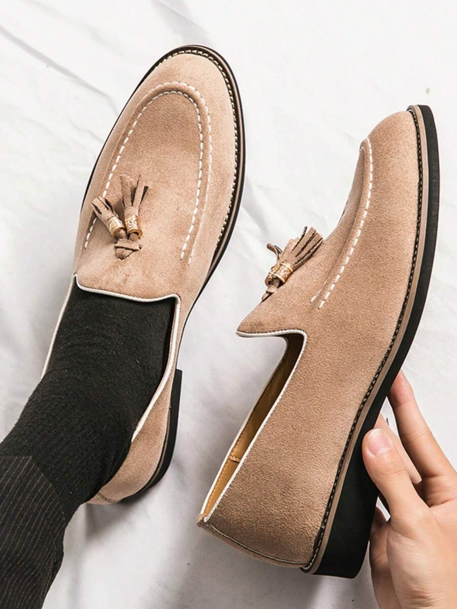 Elegant Suede Tassel Loafers